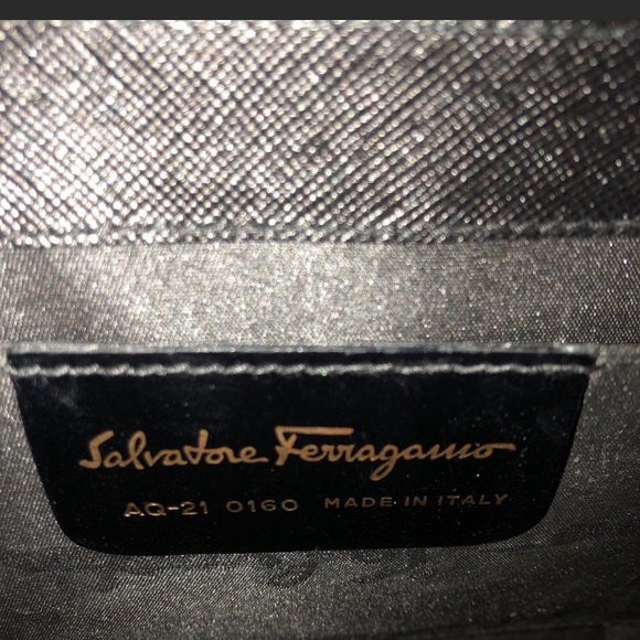 Authentic Salvatore Ferragamo purse - Picture 2 of 3